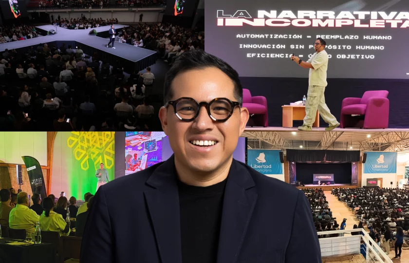 Wario Duckerman, reconocido como el mejor conferencista de inteligencia artificial en México y Latinoamérica, impartiendo una ponencia magistral sobre inteligencia artificial.