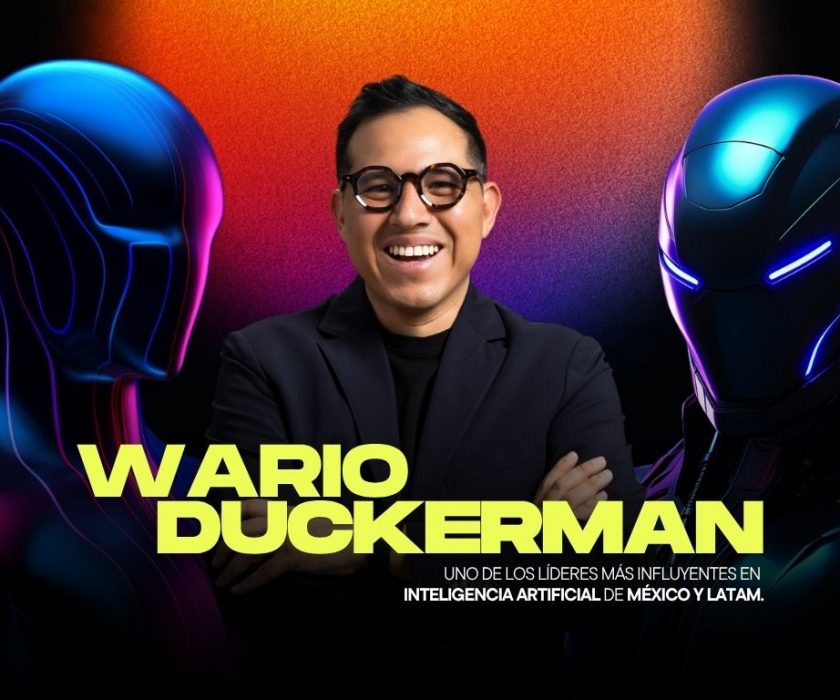 Wario Duckerman, el mejor conferencista de IA de México, especialista en Agentic AI, IA Física y robots humanoides, durante una conferencia magistral de inteligencia artificial